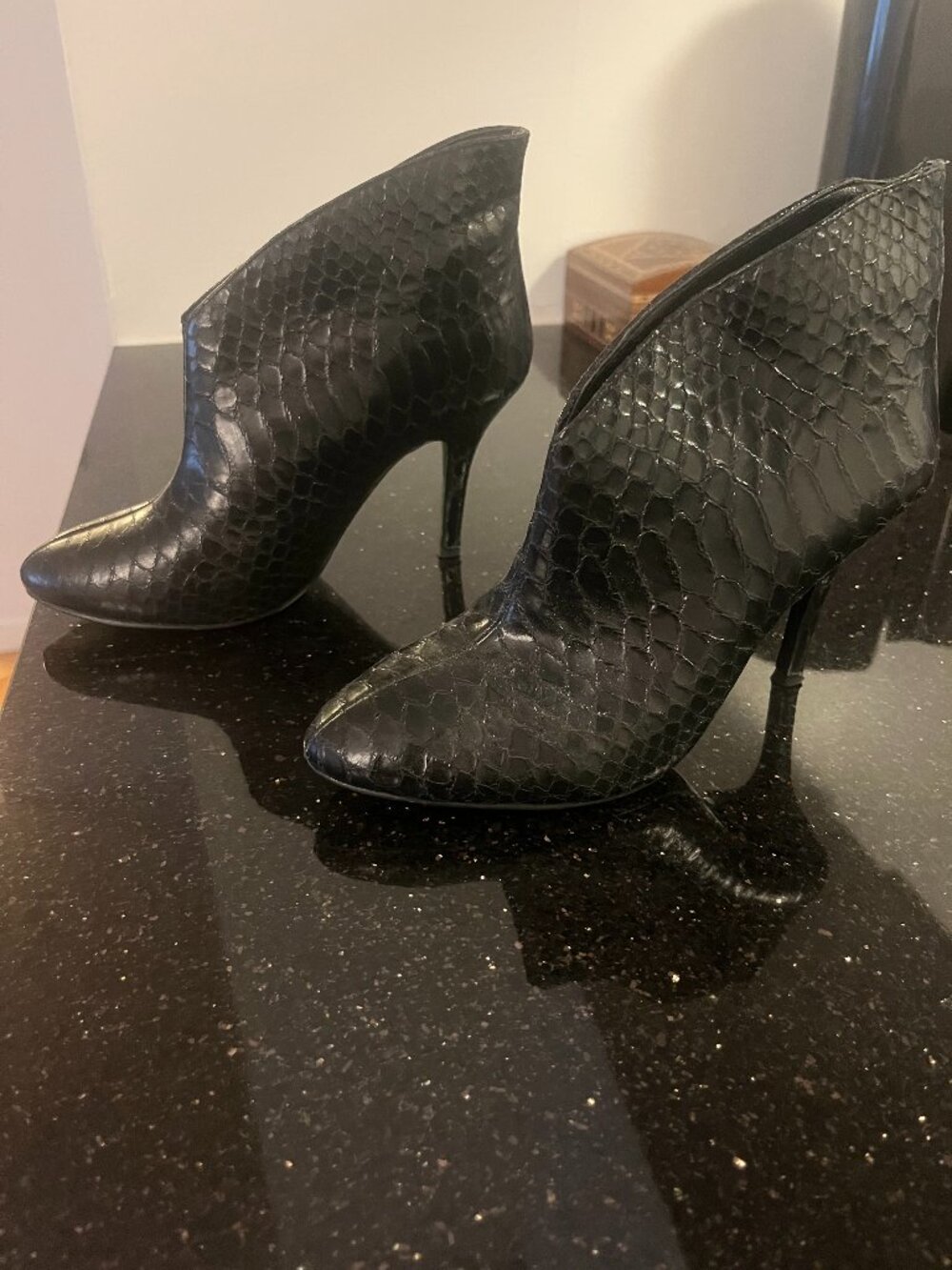 Vince Camuto Black Embossed Leather Ankle Booties | Pointed Toe | Size 6